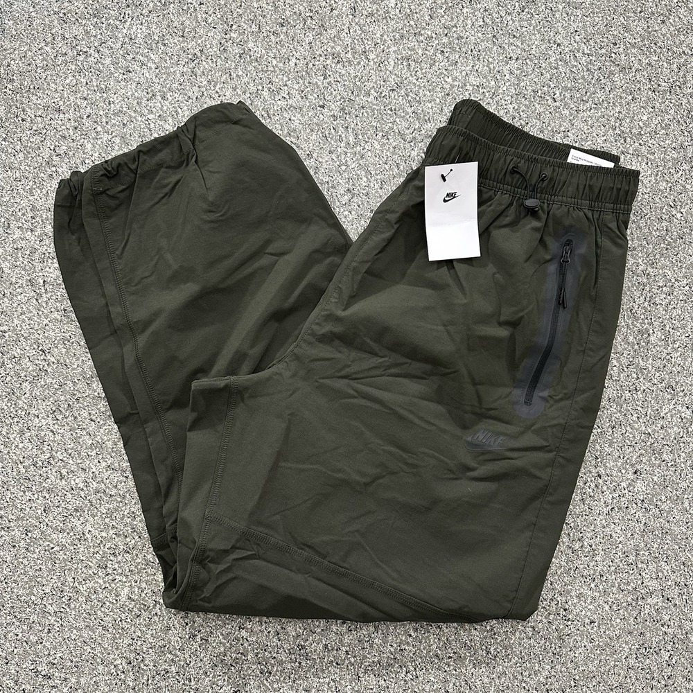 Nike Tech Woven Oversized Pants Mens L Sequoia Green HM7158 356 Wide Leg Nylon